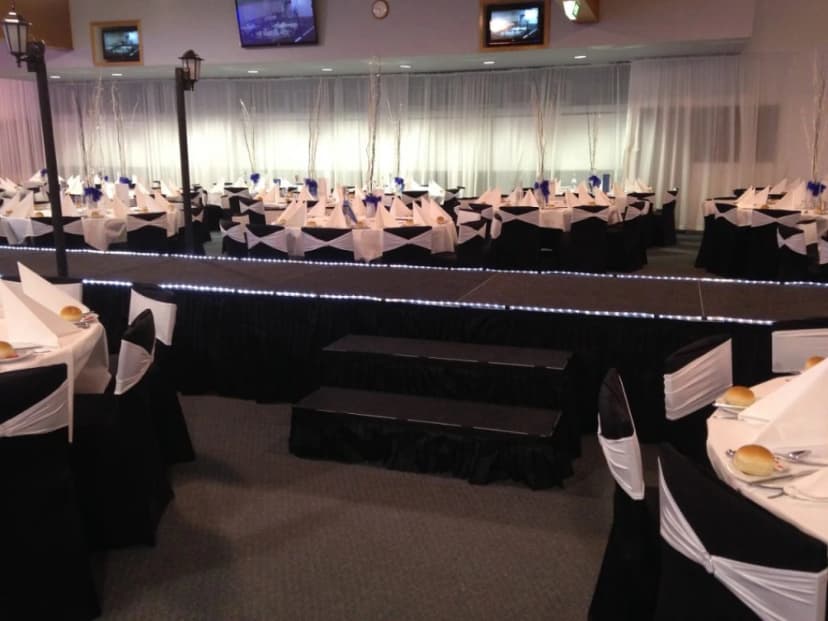 Catwalks and RunwaysPavilion events hire  pagola canopy marquee tents  for events, led screens and mobile toilets for events exhibition booth